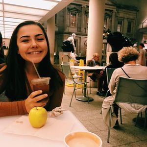 Meet your Posher, Annika
